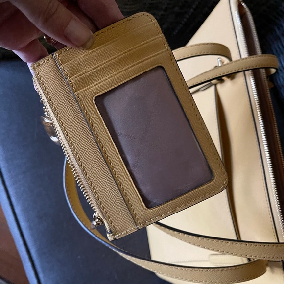 Yellow MK Michael Kors tote bag - Picture 7 of 8